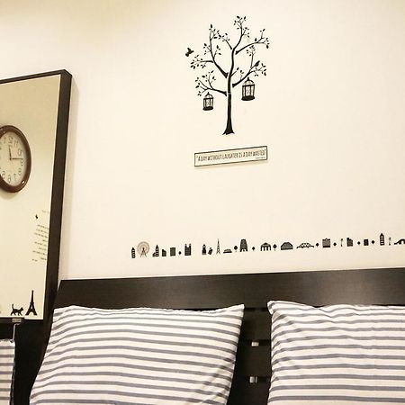 Wake Up Hostel Bangkok Esterno foto